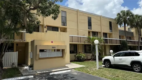 2921 SW 87th Avenue Davie FL 33328