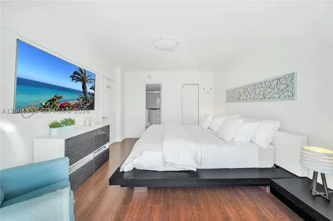 290 Sunrise Drive Key Biscayne FL 33149