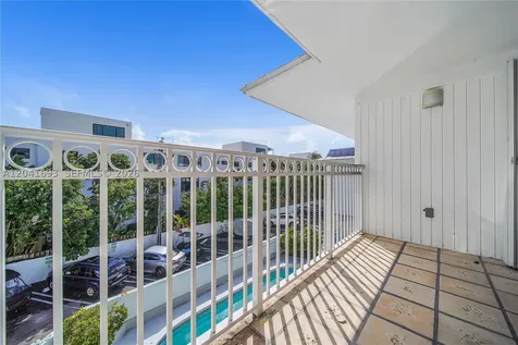 290 Sunrise Drive Key Biscayne FL 33149