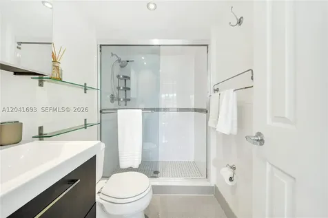 290 Sunrise Drive Key Biscayne FL 33149