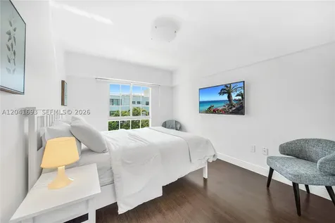 290 Sunrise Drive Key Biscayne FL 33149