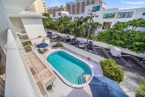 290 Sunrise Drive Key Biscayne FL 33149