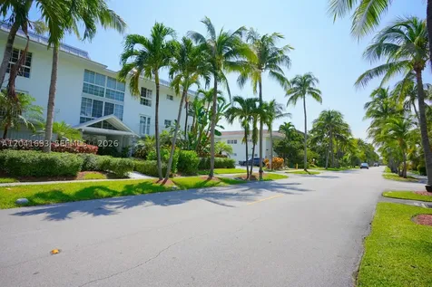 290 Sunrise Drive Key Biscayne FL 33149