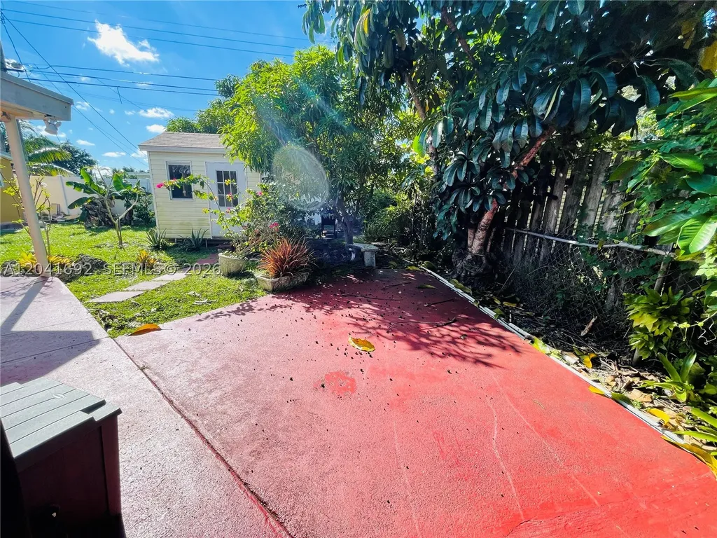 6118 Mayo Street Hollywood FL 33023