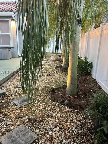 805 Falling Water Road Weston FL 33326