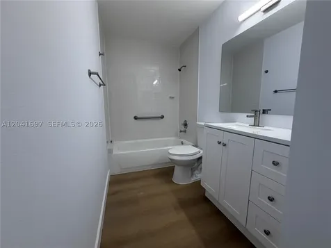 717 SW 11th Avenue Miami FL 33130