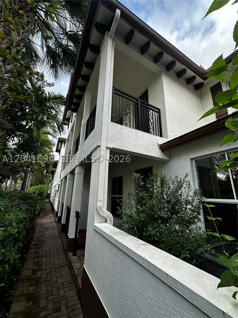 4626 Monarch Way Coconut Creek FL 33073