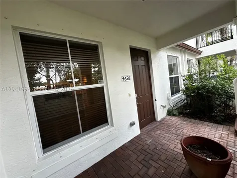 4626 Monarch Way Coconut Creek FL 33073