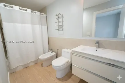 619 Meridian Avenue Miami Beach FL 33139