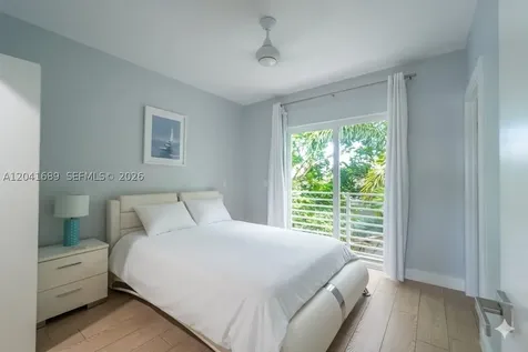 619 Meridian Avenue Miami Beach FL 33139