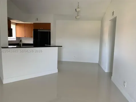3330 Pinewalk Drive N Margate FL 33063
