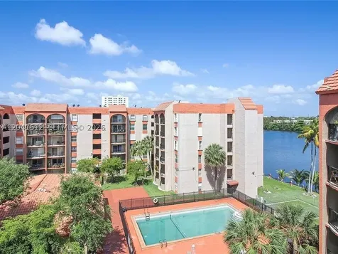 5199 NW 7th Street Miami FL 33126