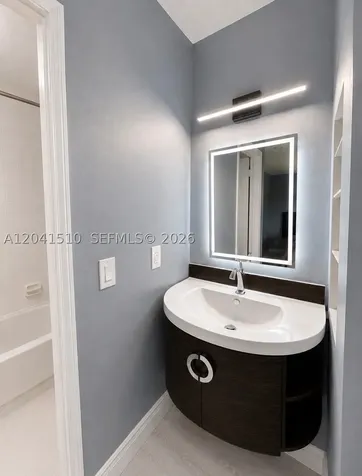 1120 NE 209th Terrace Miami FL 33179