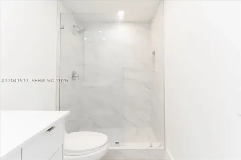 185 SE 14th Terrace Miami FL 33131