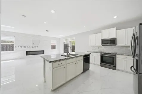 4107 NE 20th Street Homestead FL 33033