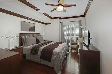 10 Aragon Avenue Coral Gables FL 33134