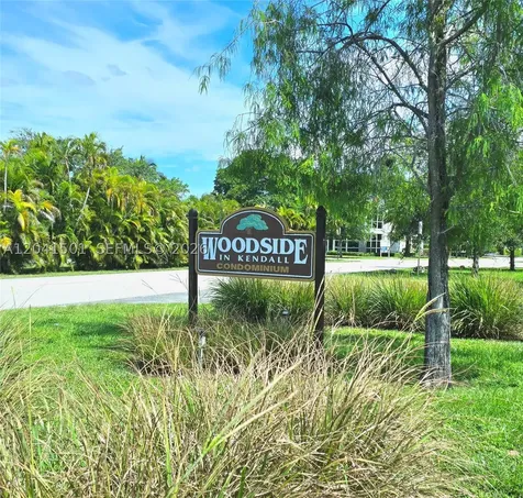 9611 SW 77th Avenue Miami FL 33156