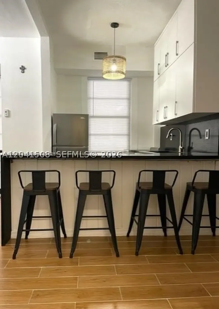 7149 Bay Drive Miami Beach FL 33141