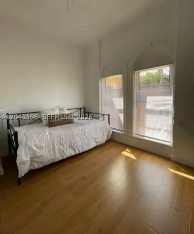 7149 Bay Drive Miami Beach FL 33141
