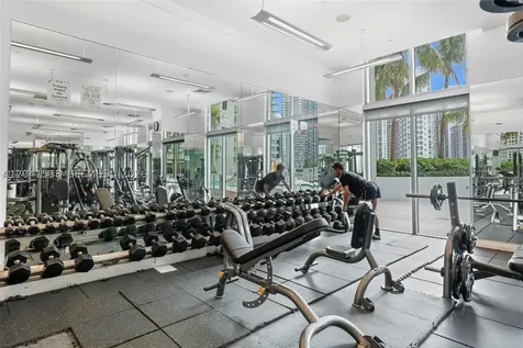 90 SW 3rd Street Miami FL 33130