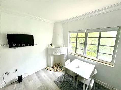 1341 Meridian Avenue Miami Beach FL 33139