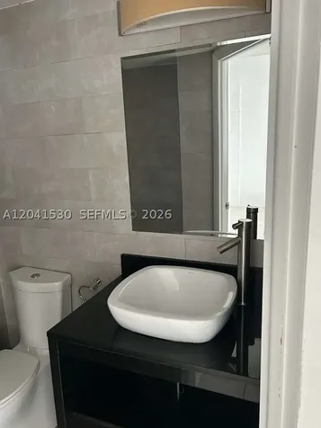 2016 Bay Drive Miami Beach FL 33141