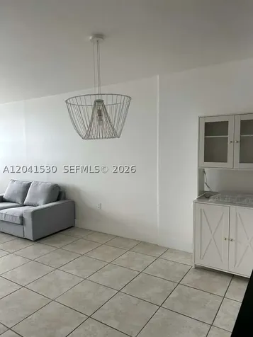 2016 Bay Drive Miami Beach FL 33141