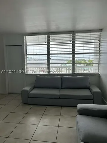 2016 Bay Drive Miami Beach FL 33141