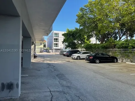 2016 Bay Drive Miami Beach FL 33141