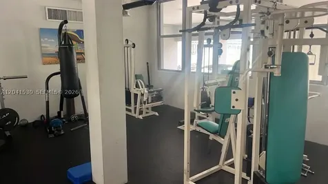 2016 Bay Drive Miami Beach FL 33141