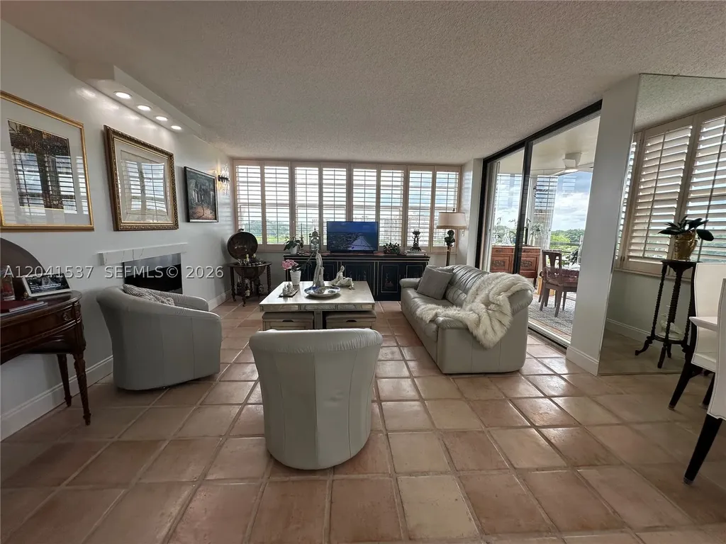 1200 Saint Charles Place Pembroke Pines FL 33026