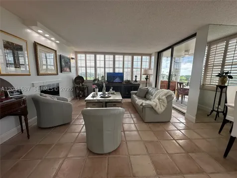 1200 Saint Charles Place Pembroke Pines FL 33026