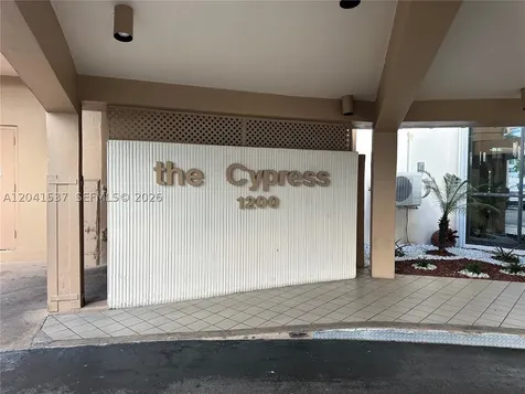 1200 Saint Charles Place Pembroke Pines FL 33026