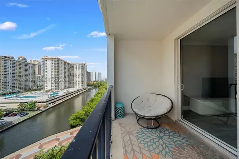 17150 N Bay Road Sunny Isles Beach FL 33160