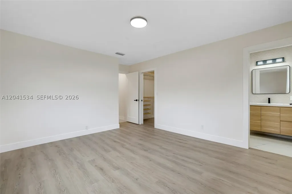5718 NE 15th Avenue Fort Lauderdale FL 33334
