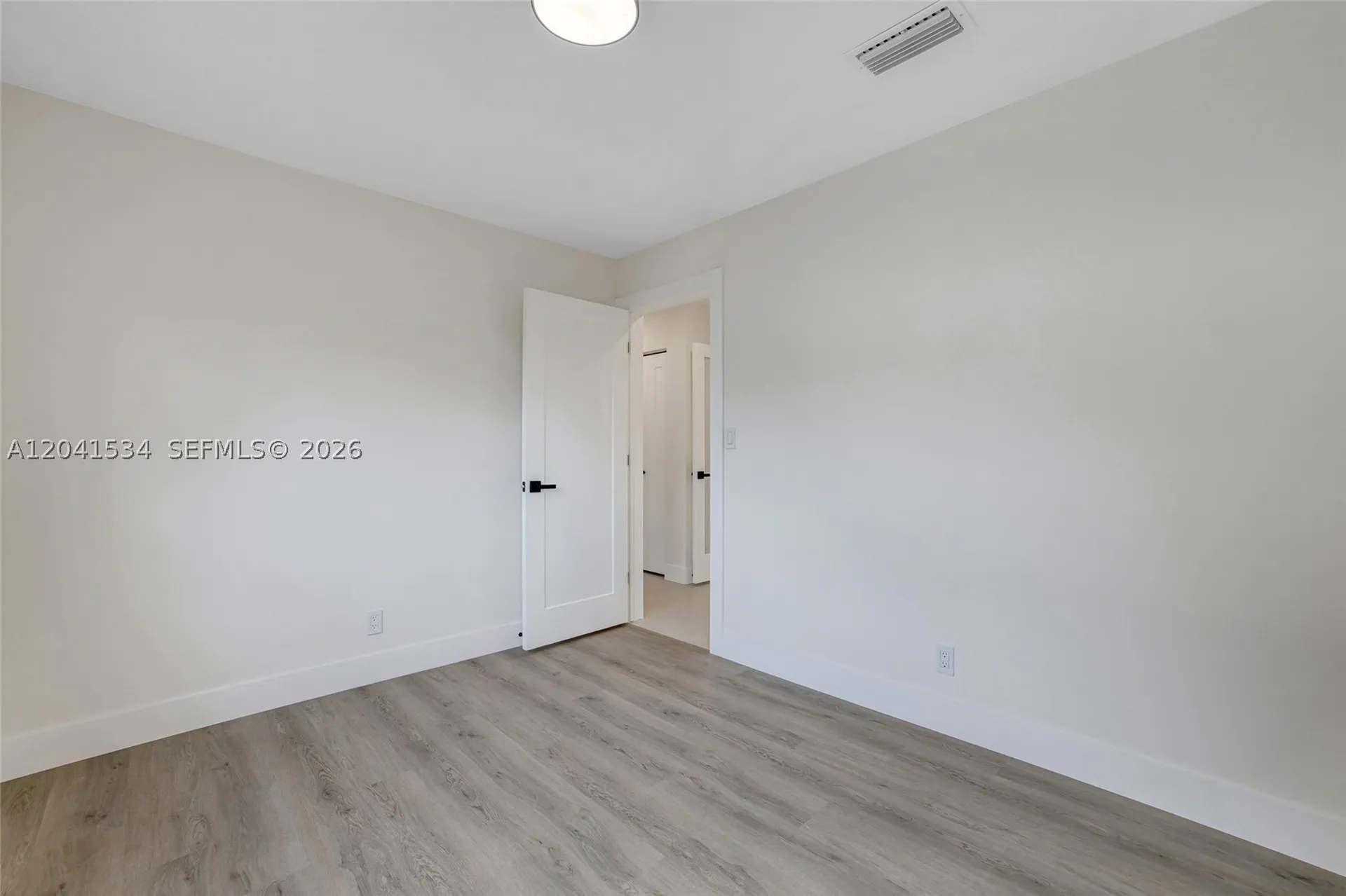 5718 NE 15th Avenue Fort Lauderdale FL 33334