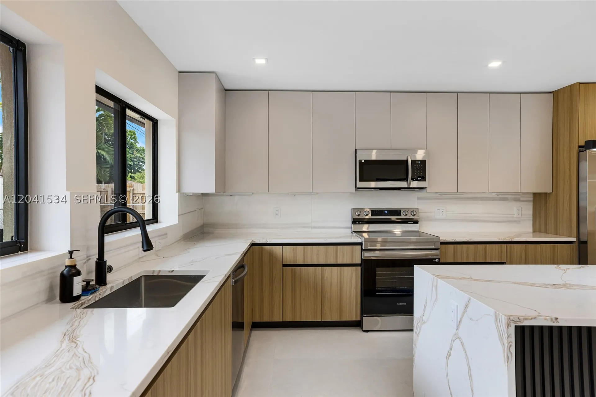 5718 NE 15th Avenue Fort Lauderdale FL 33334