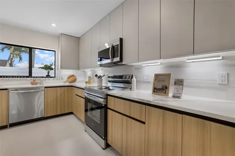 5718 NE 15th Avenue Fort Lauderdale FL 33334