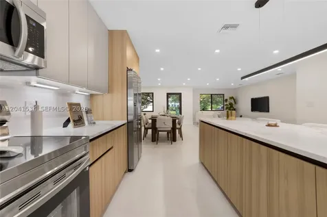5718 NE 15th Avenue Fort Lauderdale FL 33334