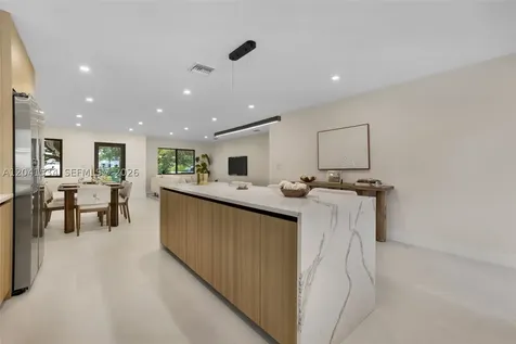 5718 NE 15th Avenue Fort Lauderdale FL 33334