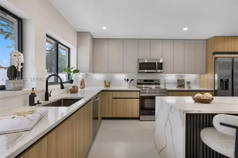 5718 NE 15th Avenue Fort Lauderdale FL 33334