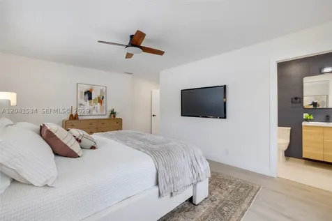 5718 NE 15th Avenue Fort Lauderdale FL 33334