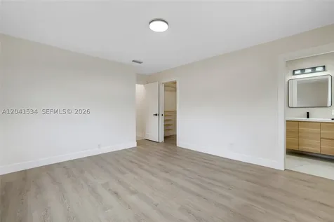 5718 NE 15th Avenue Fort Lauderdale FL 33334