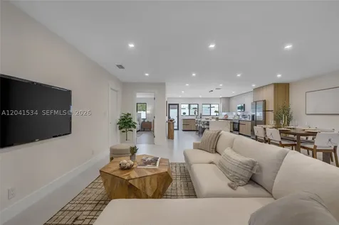 5718 NE 15th Avenue Fort Lauderdale FL 33334