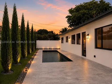 5718 NE 15th Avenue Fort Lauderdale FL 33334