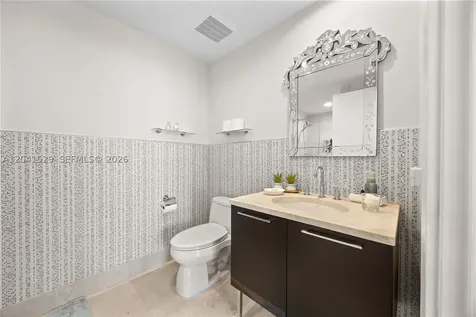 Sunny Isles Beach FL 33160