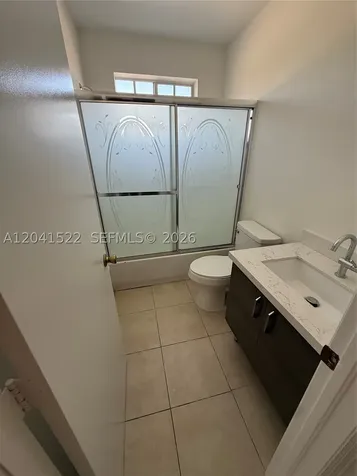 18602 SW 100th Avenue Cutler Bay FL 33157