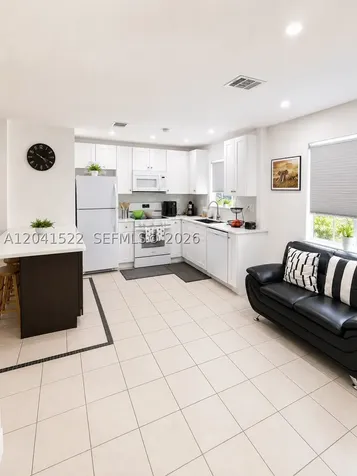 18602 SW 100th Avenue Cutler Bay FL 33157