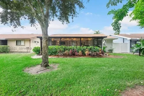 13 Fenwick Place Boynton Beach FL 33426