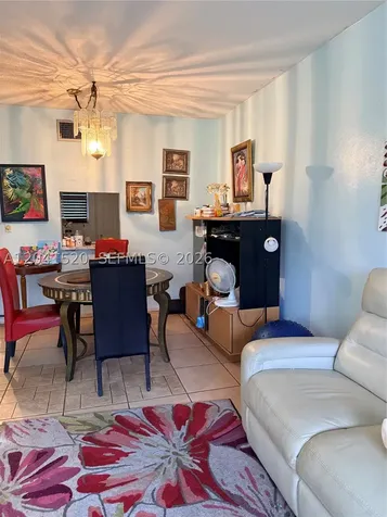201 Terrace NE 2790 Aventura FL 33180